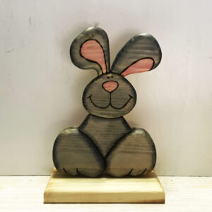 Coniglio simpatico in legno creazione artigianale