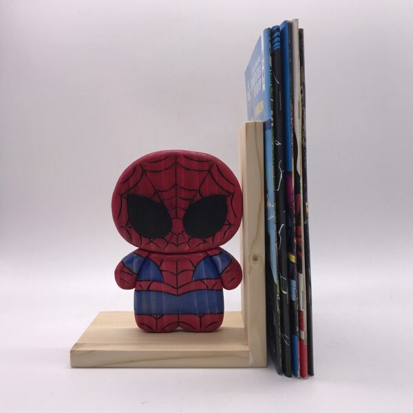 Personaggio Marvel - Spiderman in legno creazione artigianale