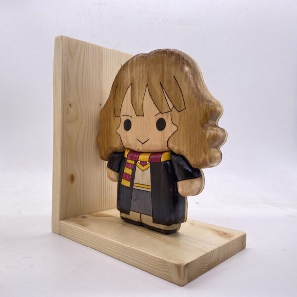 Personaggio Harry Potter - Hermione Granger in legno creazione artigianale