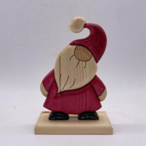 Un piccolo Babbo Natale in legno creazione artigianale