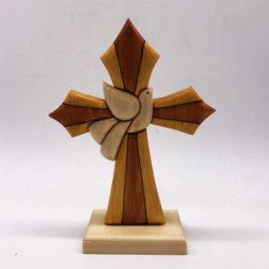 croce bomboniera in legno creazione artigianale