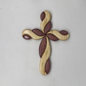 croce intrecciata in legno creazione artigianale