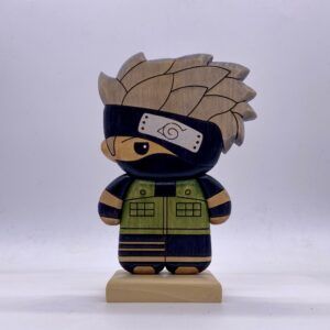 Hatake Kakashi: Il Guardiano Silenzioso di Legno per la Tua Casa